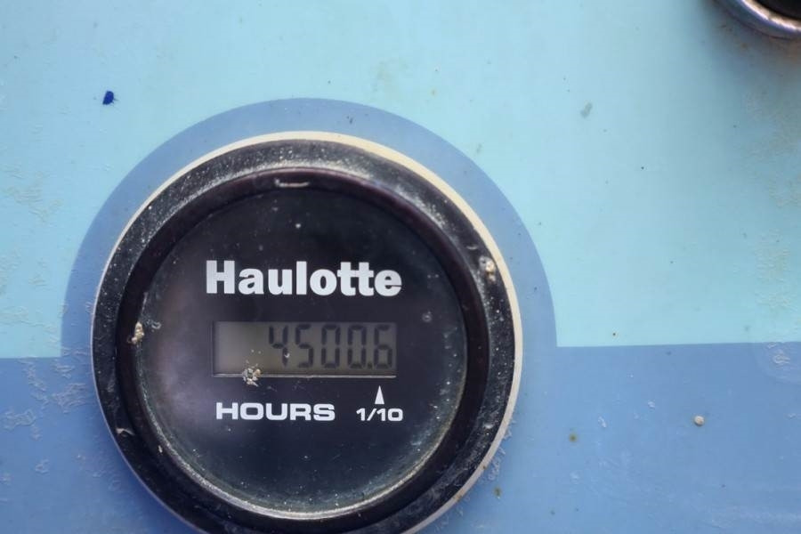 Haulotte H15SXL Diesel, 4x4 Drive, 15m Working Height, 500k  - מעלית מספריים: תמונה 4 Haulotte H15SXL Diesel, 4x4 Drive, 15m Working Height, 500k  - מעלית מספריים: תמונה 4