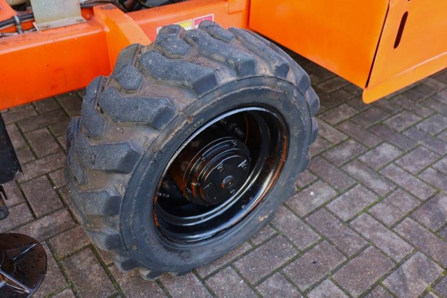 Haulotte H18SXL Diesel, 4x4 Drive, 18m Working Height, 500k - מעלית מספריים: תמונה 2 Haulotte H18SXL Diesel, 4x4 Drive, 18m Working Height, 500k - מעלית מספריים: תמונה 2