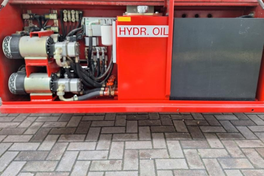 מעלית מספריים Holland Lift Combistar B-165EL25 Electric, 18.5m Working Height: תמונה 10