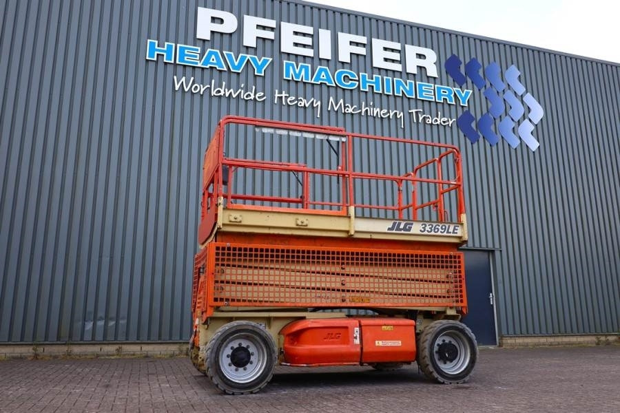 JLG 3369LE Electric, 12m Working Height, 450kg Capacit - מעלית מספריים: תמונה 1 JLG 3369LE Electric, 12m Working Height, 450kg Capacit - מעלית מספריים: תמונה 1