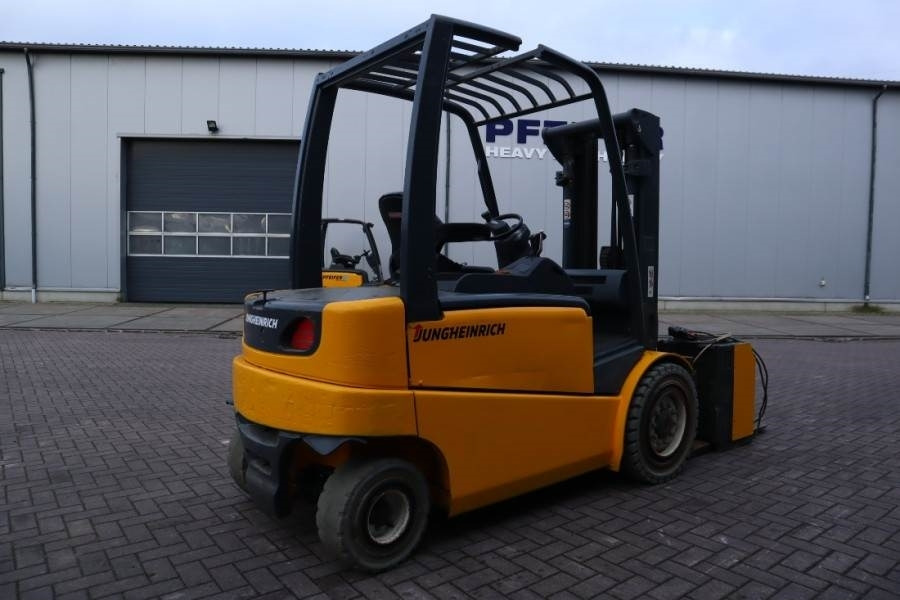 Jungheinrich EFG535 Electric, Lifting Height 4700mm, Freelift 1 - מלגזת סולר: תמונה 2 Jungheinrich EFG535 Electric, Lifting Height 4700mm, Freelift 1 - מלגזת סולר: תמונה 2