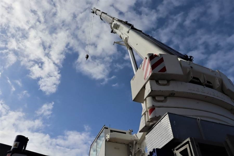 Liebherr LTM1050-3.1 6x4 Drive And 6-Wheel Steering, 50t Ca - עגורן לכל שטח: תמונה 3 Liebherr LTM1050-3.1 6x4 Drive And 6-Wheel Steering, 50t Ca - עגורן לכל שטח: תמונה 3