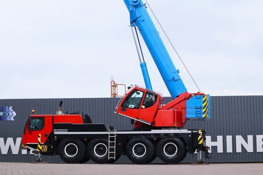 עגורן לכל שטח Liebherr LTM1070-4.2 Dutch Vehicle Registration, Valid Insp: תמונה 12