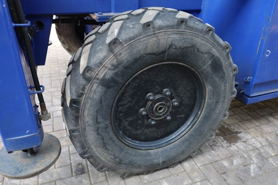 מעלית מספריים Liftlux SL245-25D 4WD Diesel, 4x4 Drive, 26.5m Working Hei: תמונה 15