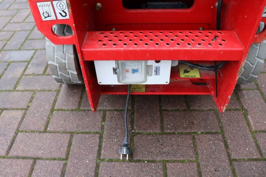 Magni ES0807E Available Directly From Stock, Electric, 7 - מעלית מספריים: תמונה 4 Magni ES0807E Available Directly From Stock, Electric, 7 - מעלית מספריים: תמונה 4