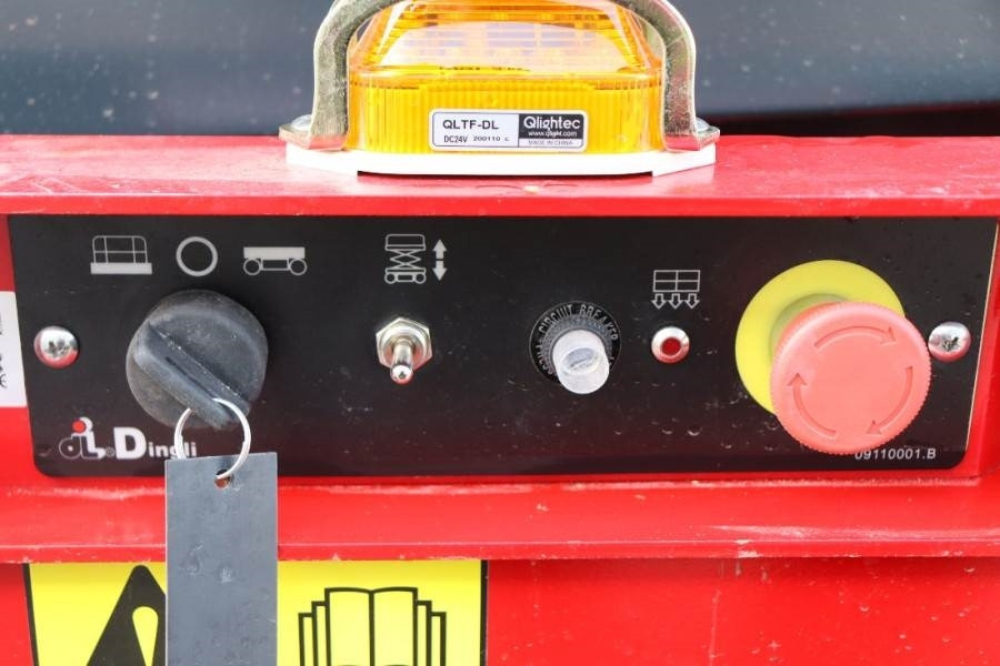 Magni ES0807EP New And Available Directly From Stock, El - מעלית מספריים: תמונה 4 Magni ES0807EP New And Available Directly From Stock, El - מעלית מספריים: תמונה 4