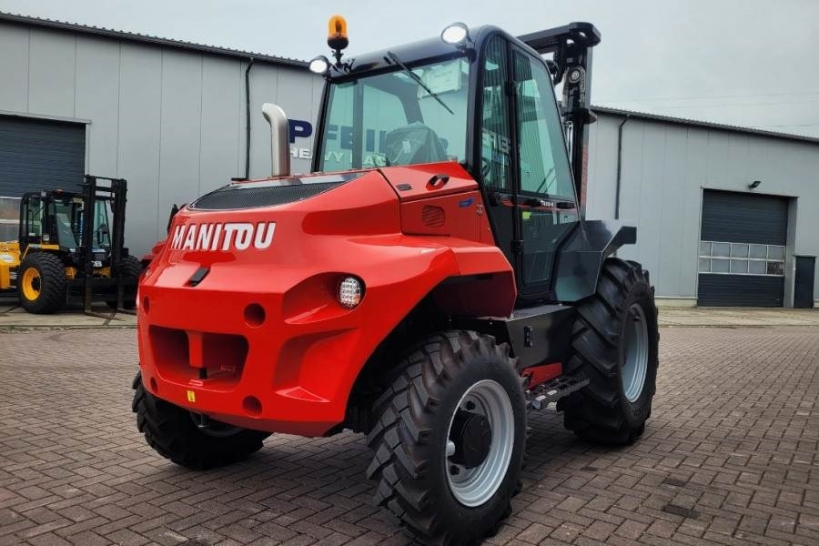 Manitou M30-4 Valid inspection, *Guarantee, Diesel, 4x4 Dr - מלגזת שטח קשה: תמונה 2 Manitou M30-4 Valid inspection, *Guarantee, Diesel, 4x4 Dr - מלגזת שטח קשה: תמונה 2