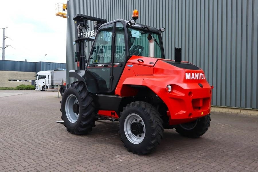 מלגזת שטח קשה Manitou M30-4 Valid inspection, *Guarantee! Diesel, 4x4 Dr: תמונה 8 מלגזת שטח קשה Manitou M30-4 Valid inspection, *Guarantee! Diesel, 4x4 Dr: תמונה 8