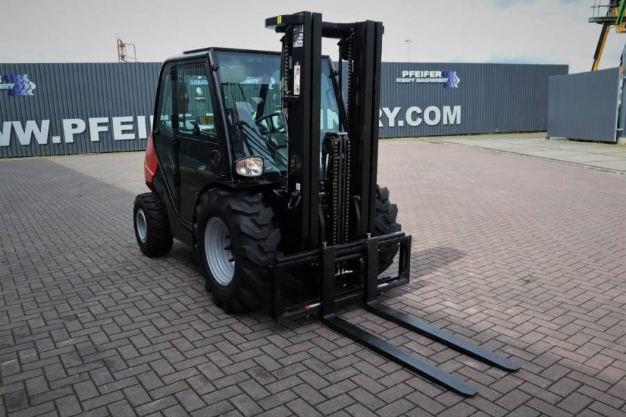 Manitou MC25-4 Valid Inspection, *Guarantee, Diesel, 4x4 D - מלגזת שטח קשה: תמונה 2 Manitou MC25-4 Valid Inspection, *Guarantee, Diesel, 4x4 D - מלגזת שטח קשה: תמונה 2