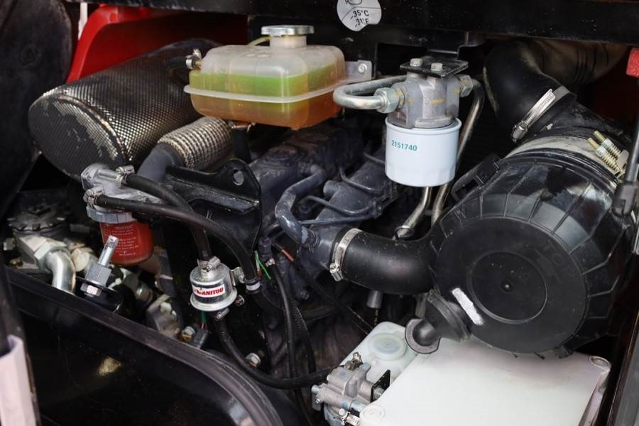 מלגזת שטח קשה Manitou MC30-4 Valid Inspection, *Guarantee, Diesel, 4x4 D: תמונה 16 מלגזת שטח קשה Manitou MC30-4 Valid Inspection, *Guarantee, Diesel, 4x4 D: תמונה 16