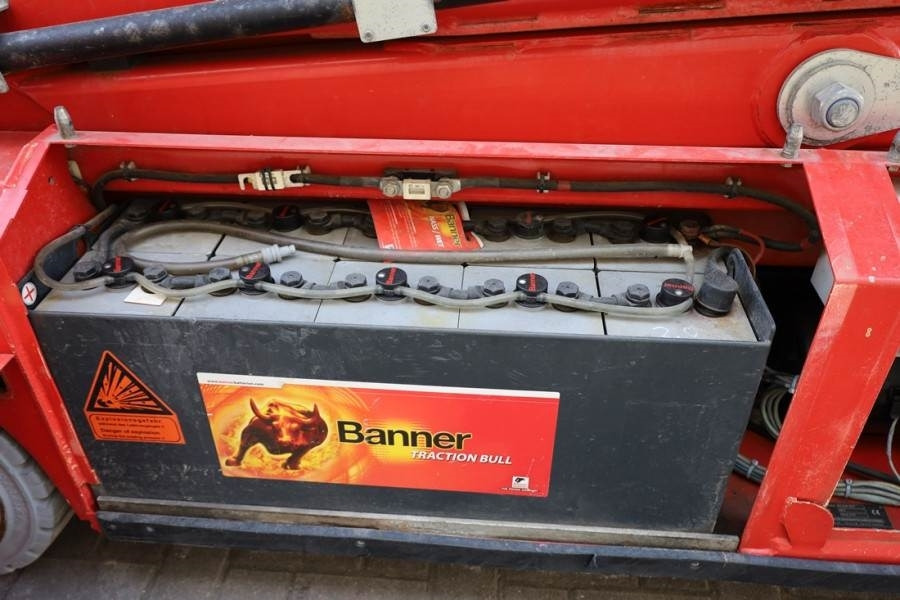PB LIFT S151-12E Electric, 15m Working Height, 550kg - מעלית מספריים: תמונה 4 PB LIFT S151-12E Electric, 15m Working Height, 550kg - מעלית מספריים: תמונה 4