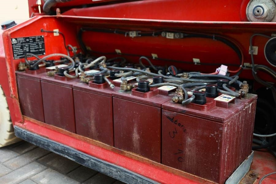 PB LIFT S171-16E Electric, 17.3m Working Height, 400k - מעלית מספריים: תמונה 5 PB LIFT S171-16E Electric, 17.3m Working Height, 400k - מעלית מספריים: תמונה 5