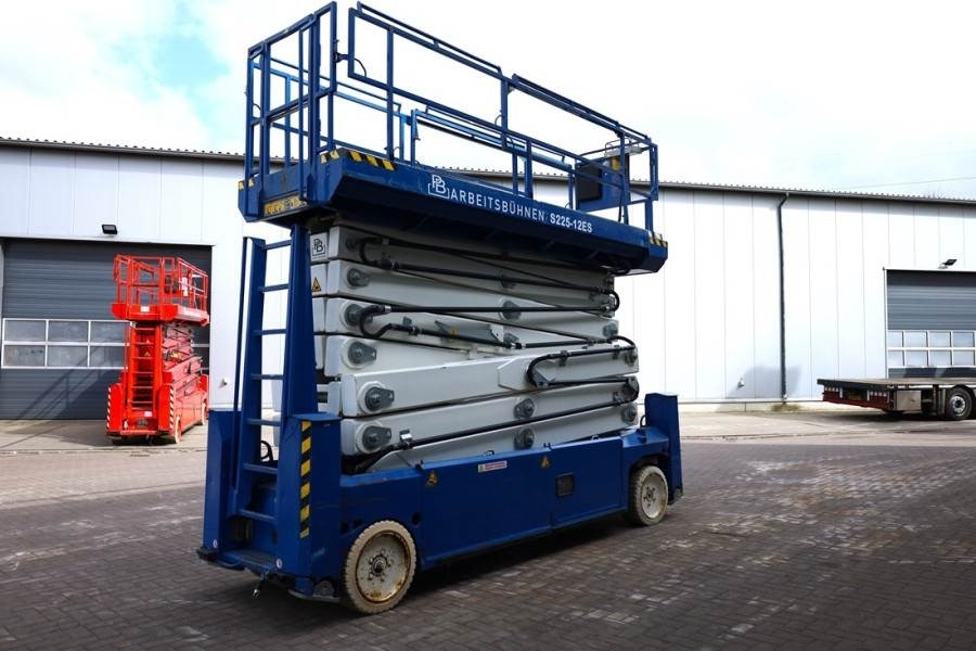 PB LIFT S225-12ES Electric, 22.5m Working Height, 450 - מעלית מספריים: תמונה 2 PB LIFT S225-12ES Electric, 22.5m Working Height, 450 - מעלית מספריים: תמונה 2