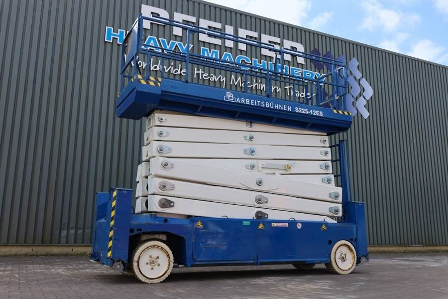 PB LIFT S225-12ES Electric, 22.5m Working Height, 450 - מעלית מספריים: תמונה 1 PB LIFT S225-12ES Electric, 22.5m Working Height, 450 - מעלית מספריים: תמונה 1