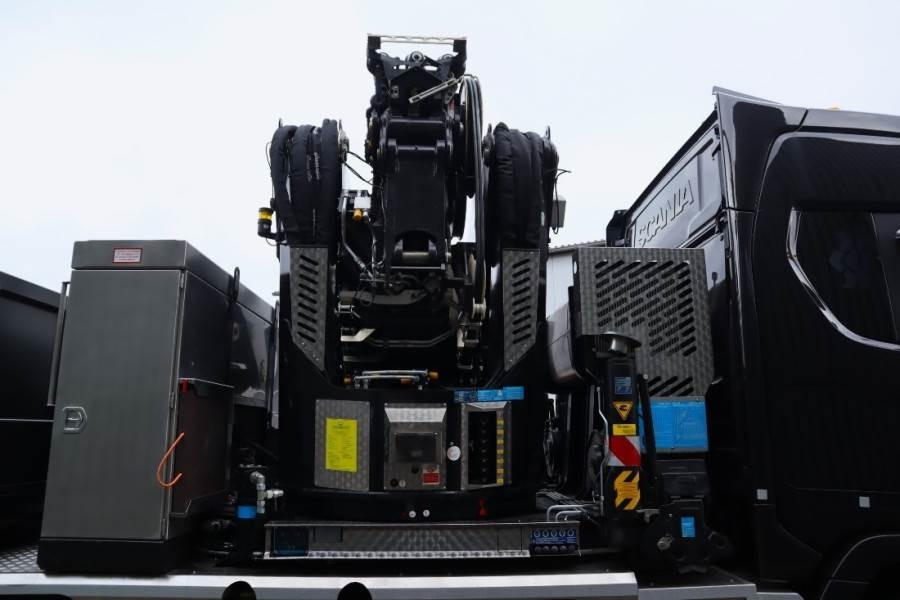 עגורן לכל שטח Scania R540 B10x4 With Cormach 150tm Crane Valid inspecti: תמונה 12
