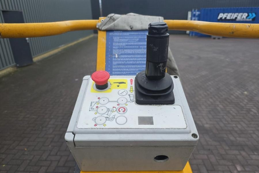 Snorkel A38E As-Is, Electric, 13.5m Working Height, 6.1m R - זרוע מרפקי: תמונה 4 Snorkel A38E As-Is, Electric, 13.5m Working Height, 6.1m R - זרוע מרפקי: תמונה 4