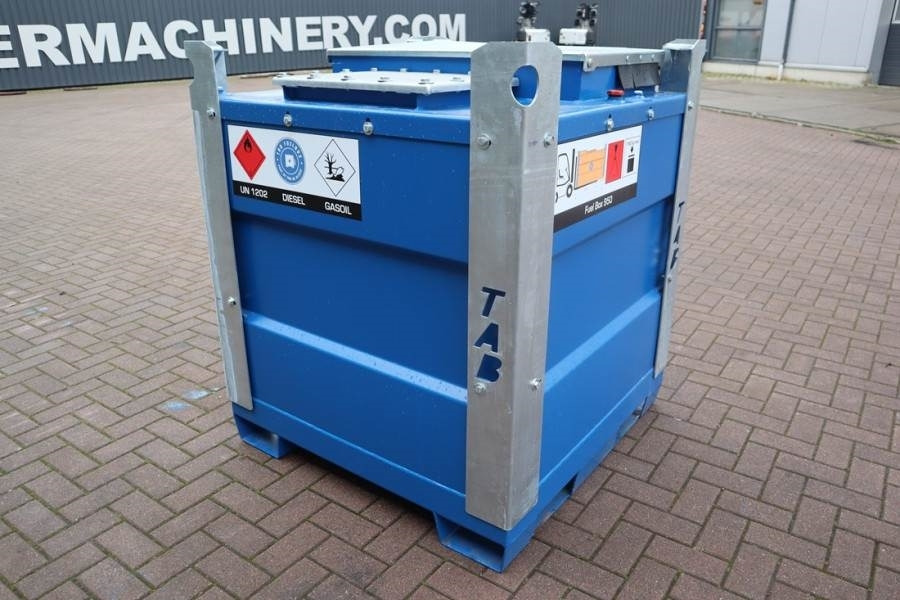 TAB 950 Compact New IBC-950 Compact fuel box for f - מכל אחסון: תמונה 2 TAB 950 Compact New IBC-950 Compact fuel box for f - מכל אחסון: תמונה 2