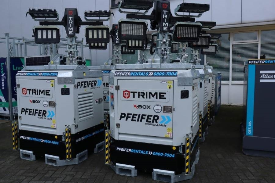 Trime X-BOX 4x320W Valid inspection, *Guarantee! H - מגדל תאורה: תמונה 2 Trime X-BOX 4x320W Valid inspection, *Guarantee! H - מגדל תאורה: תמונה 2