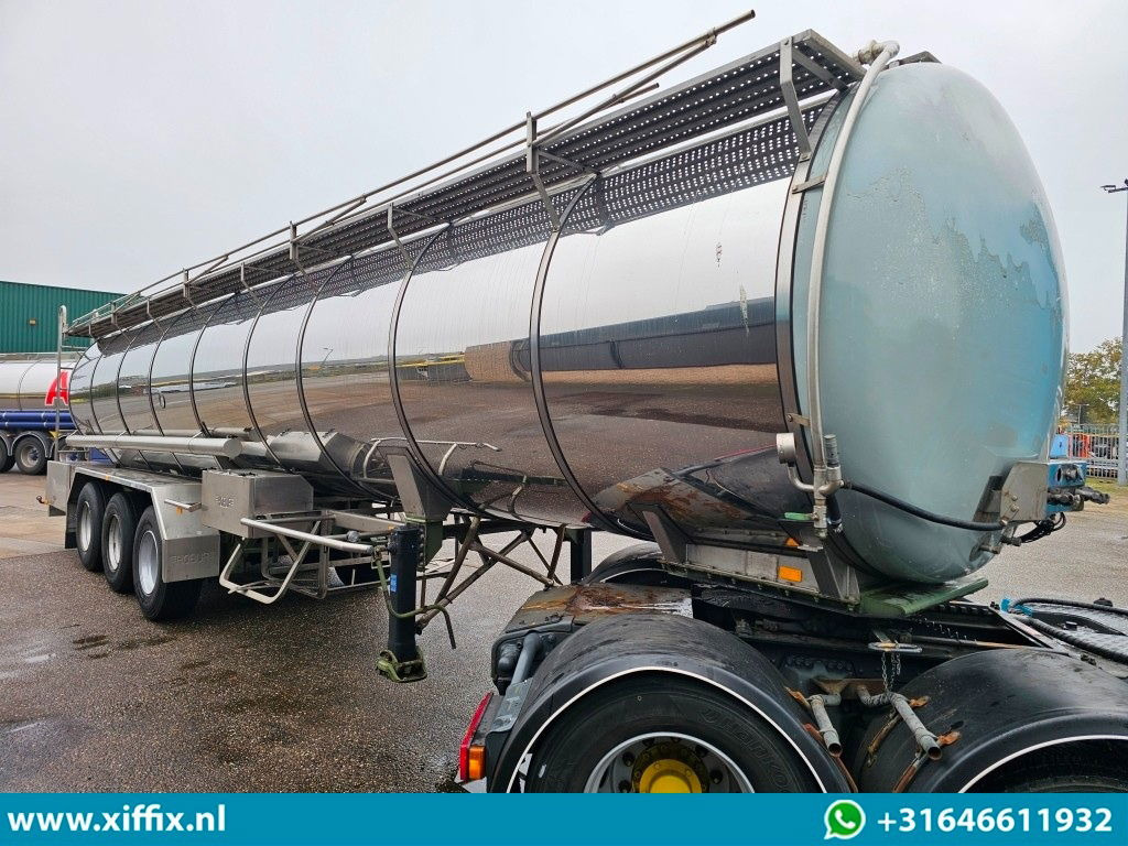 Burg 3-ass. Geisoleerde RVS tank oplegger / Food / 1 Compartiment - סמיטריילר מכל: תמונה 4 Burg 3-ass. Geisoleerde RVS tank oplegger / Food / 1 Compartiment - סמיטריילר מכל: תמונה 4