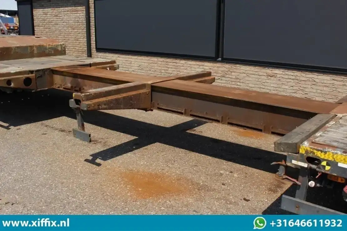 Meusburger 3-ass. Uitschuifbare semi dieplader met Alu. kleppen / Naloop gestuur - סמיטריילר עם מטען נמוך: תמונה 5 Meusburger 3-ass. Uitschuifbare semi dieplader met Alu. kleppen / Naloop gestuur - סמיטריילר עם מטען נמוך: תמונה 5