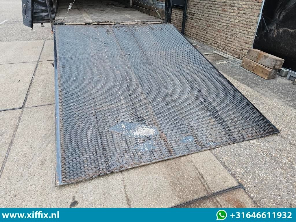 Wiese 3-ass. Semi dieplader met huifopbouw / Wiese 9 tons laadklep - סמיטריילר עם מטען נמוך: תמונה 5 Wiese 3-ass. Semi dieplader met huifopbouw / Wiese 9 tons laadklep - סמיטריילר עם מטען נמוך: תמונה 5