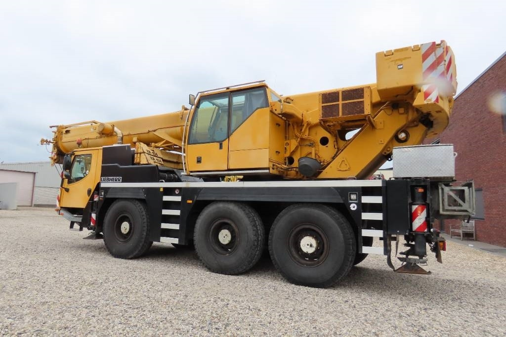 Liebherr LTM 1050-3.1 - עגורן לכל שטח: תמונה 4 Liebherr LTM 1050-3.1 - עגורן לכל שטח: תמונה 4