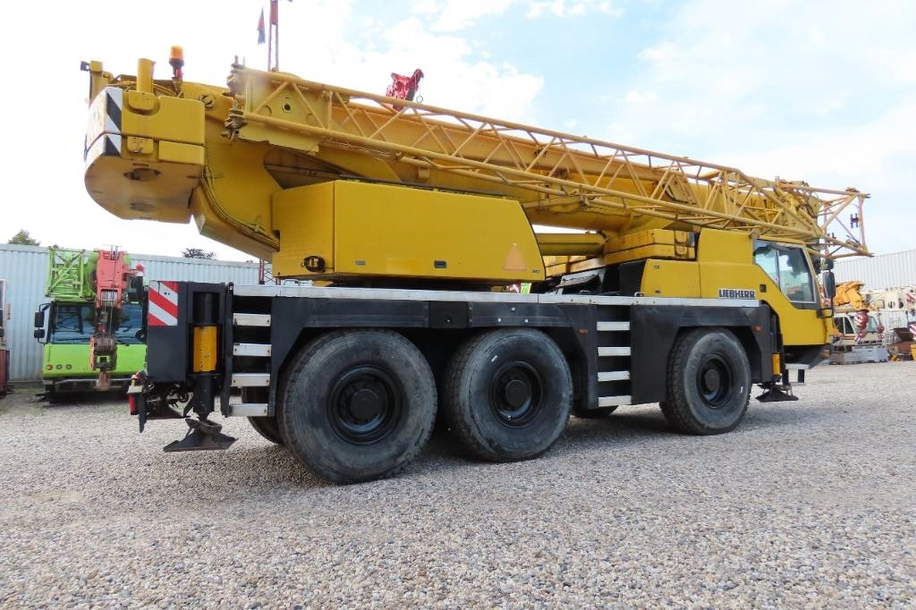 Liebherr LTM 1055-1 - עגורן לכל שטח: תמונה 3 Liebherr LTM 1055-1 - עגורן לכל שטח: תמונה 3