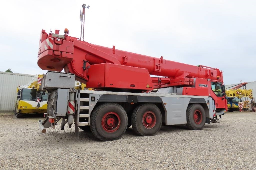 Liebherr LTM 1055-3.2  - עגורן לכל שטח: תמונה 3 Liebherr LTM 1055-3.2  - עגורן לכל שטח: תמונה 3