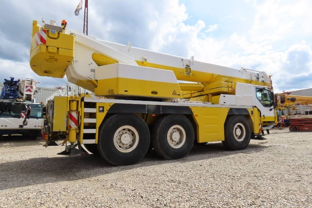 Liebherr LTM 1055-3.2 - עגורן לכל שטח: תמונה 3 Liebherr LTM 1055-3.2 - עגורן לכל שטח: תמונה 3