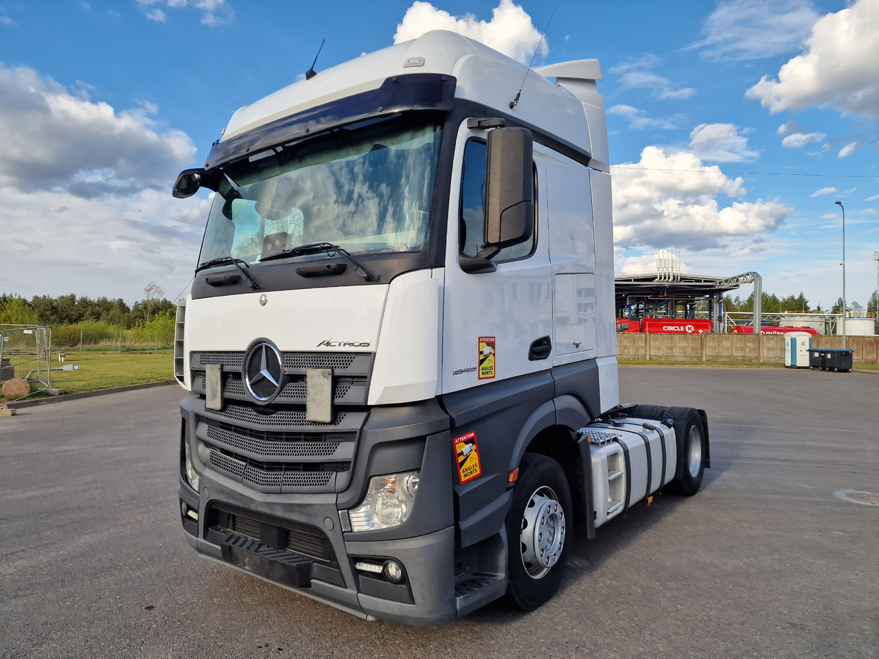 MERCEDES-BENZ Actros 1845 Retarder - יחידת טרקטור: תמונה 2 MERCEDES-BENZ Actros 1845 Retarder - יחידת טרקטור: תמונה 2