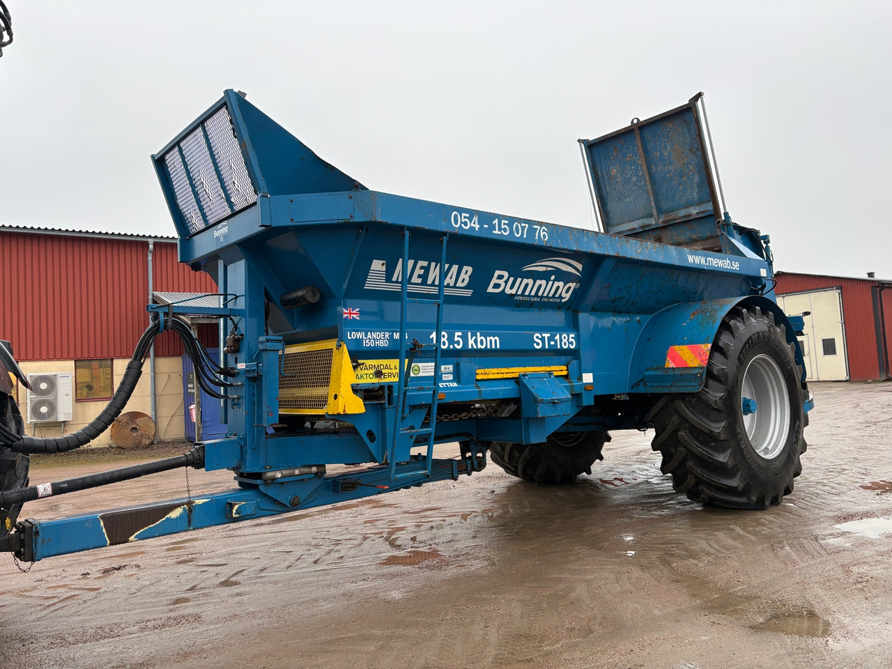 Bunning Lowlander ST185 HBD - מפזרת זבל: תמונה 1 Bunning Lowlander ST185 HBD - מפזרת זבל: תמונה 1