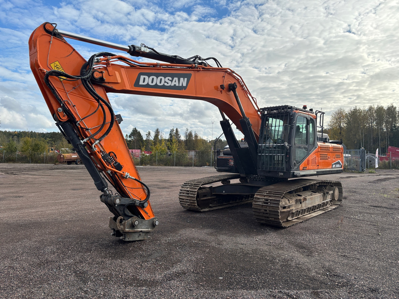 Doosan DX300LC-7 - מחפר: תמונה 1 Doosan DX300LC-7 - מחפר: תמונה 1