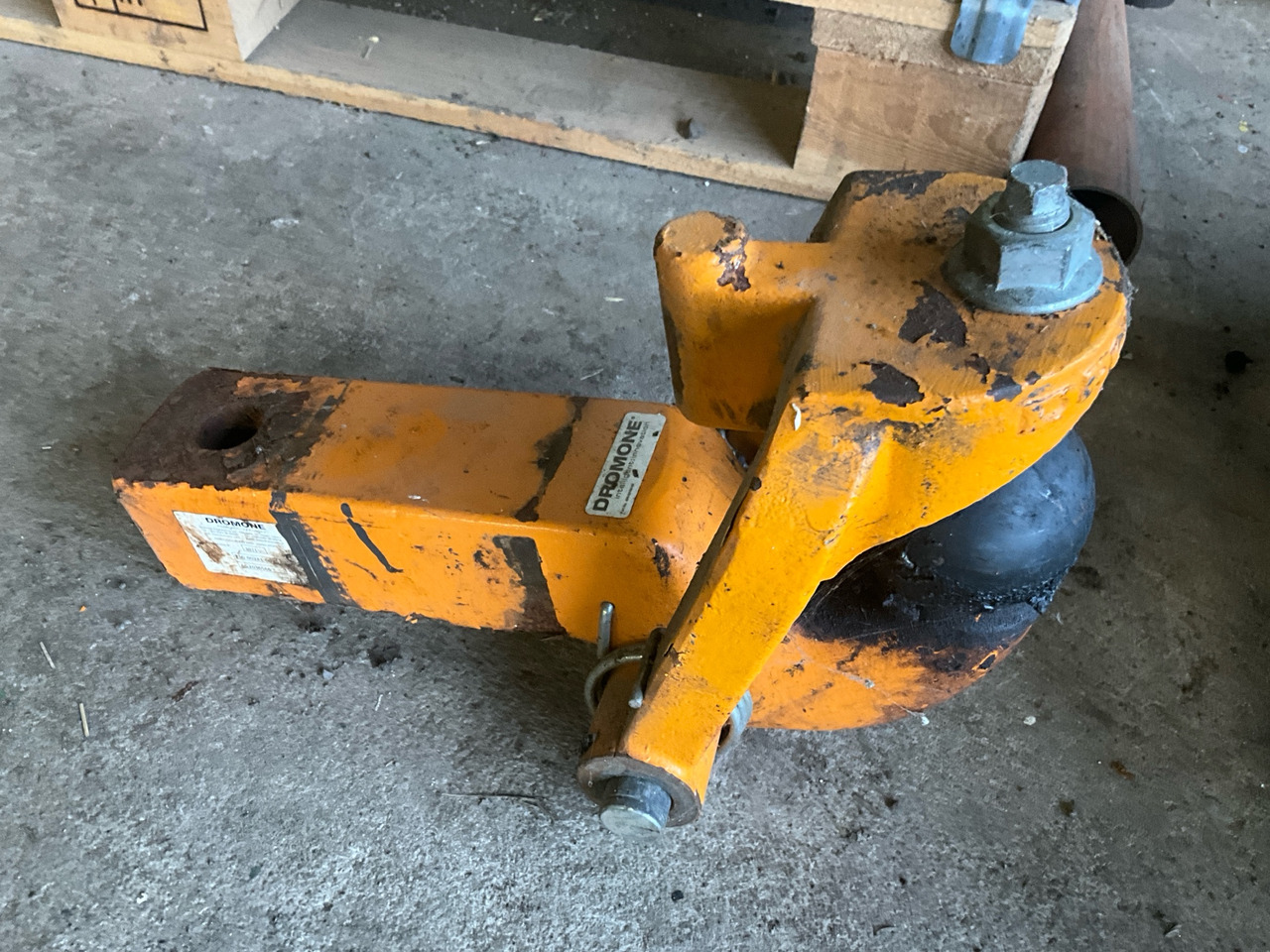 Doromone - צרופה עבור מכונה חקלאית: תמונה 1 Doromone - צרופה עבור מכונה חקלאית: תמונה 1