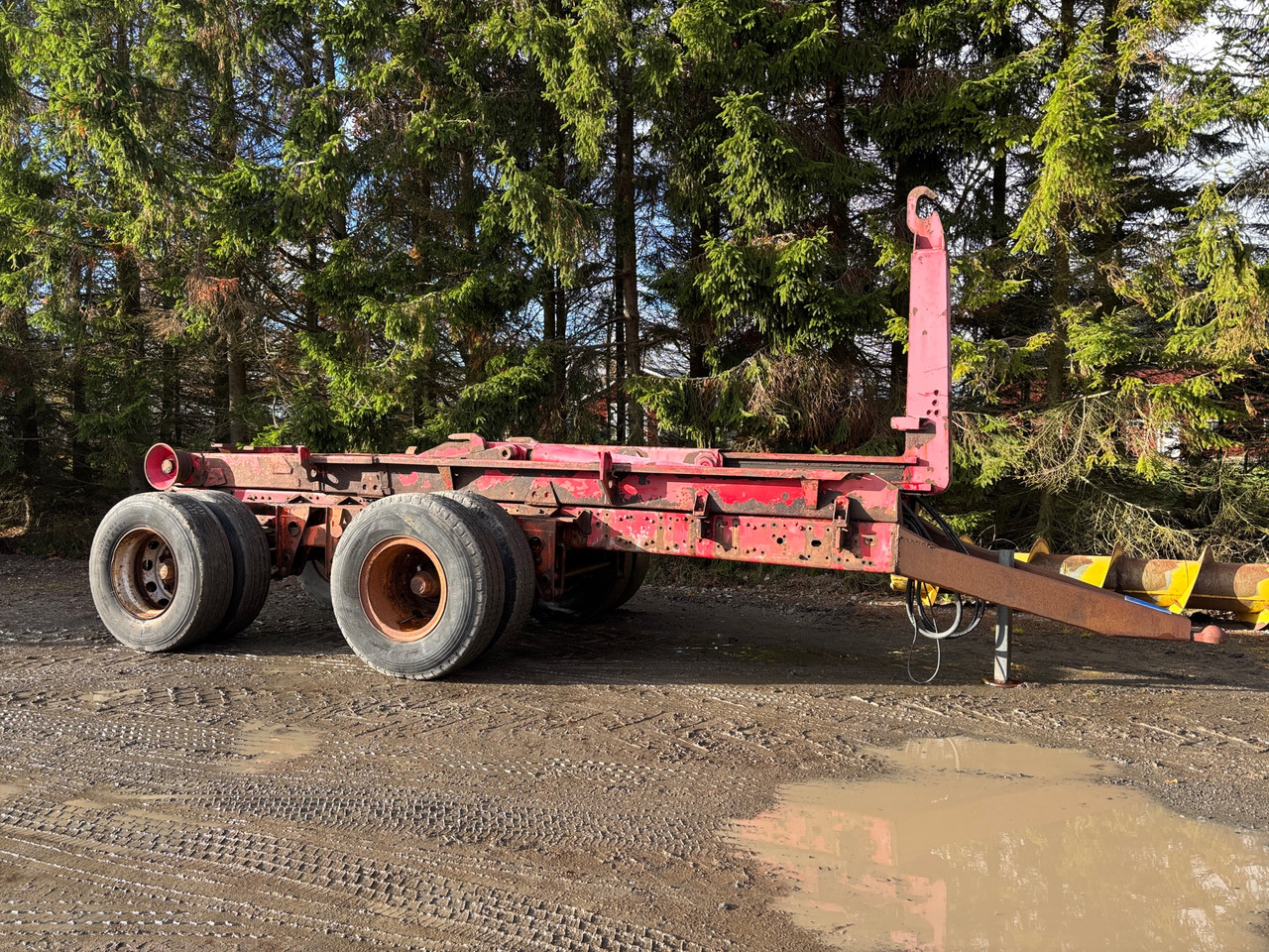 Hiab LV200 - קרון נגרר חקלאי: תמונה 1 Hiab LV200 - קרון נגרר חקלאי: תמונה 1