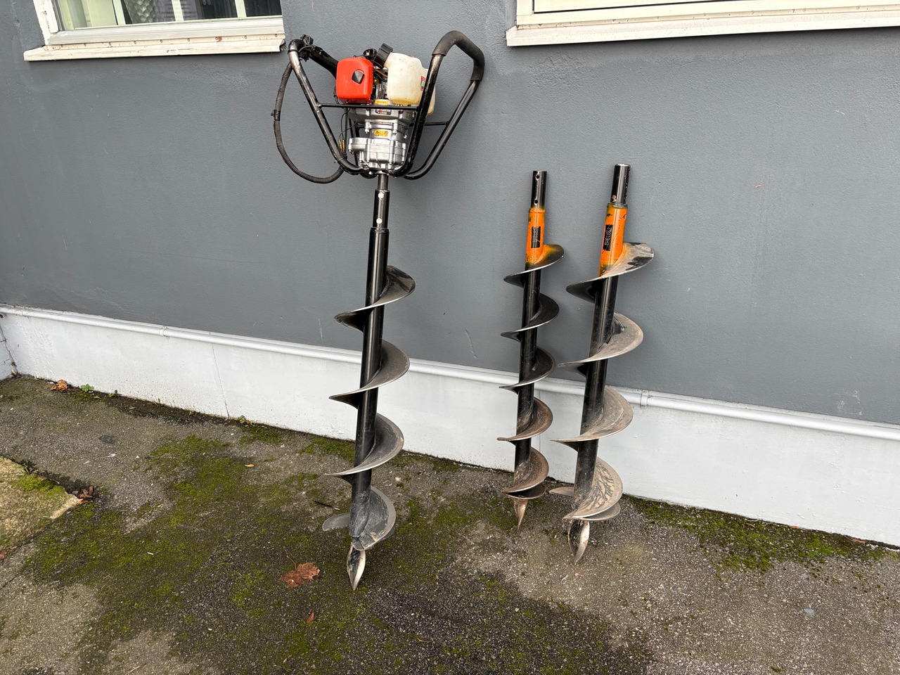 Hitachi DA300E - ציוד בנייה: תמונה 1 Hitachi DA300E - ציוד בנייה: תמונה 1