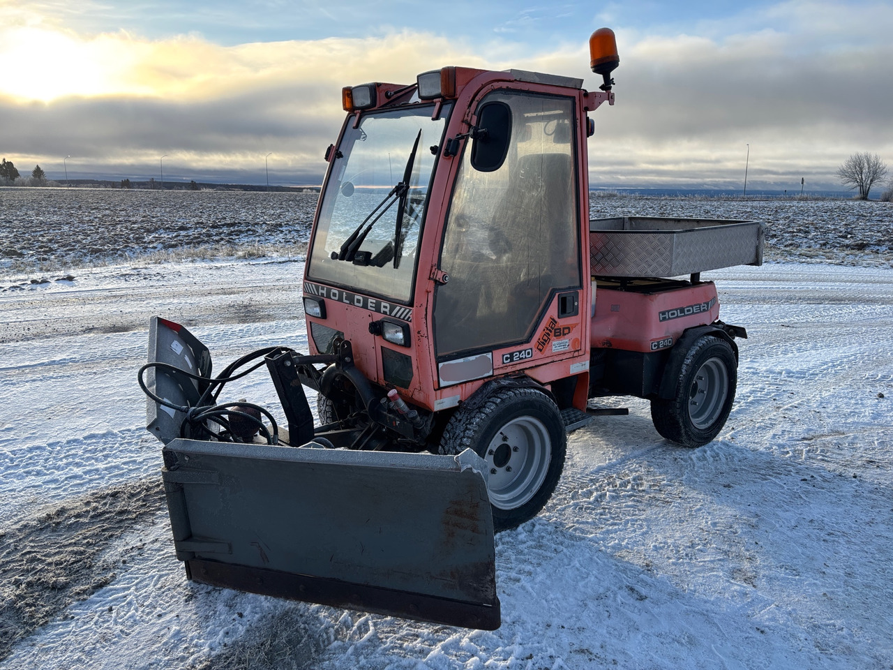 Holder C 203 - כלי רכב עירוני/ מיוחד: תמונה 1 Holder C 203 - כלי רכב עירוני/ מיוחד: תמונה 1