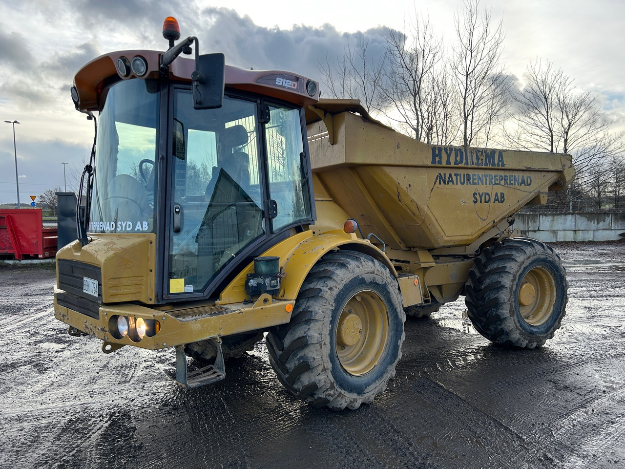 Hydrema 912D - מסיר פסולת: תמונה 1 Hydrema 912D - מסיר פסולת: תמונה 1