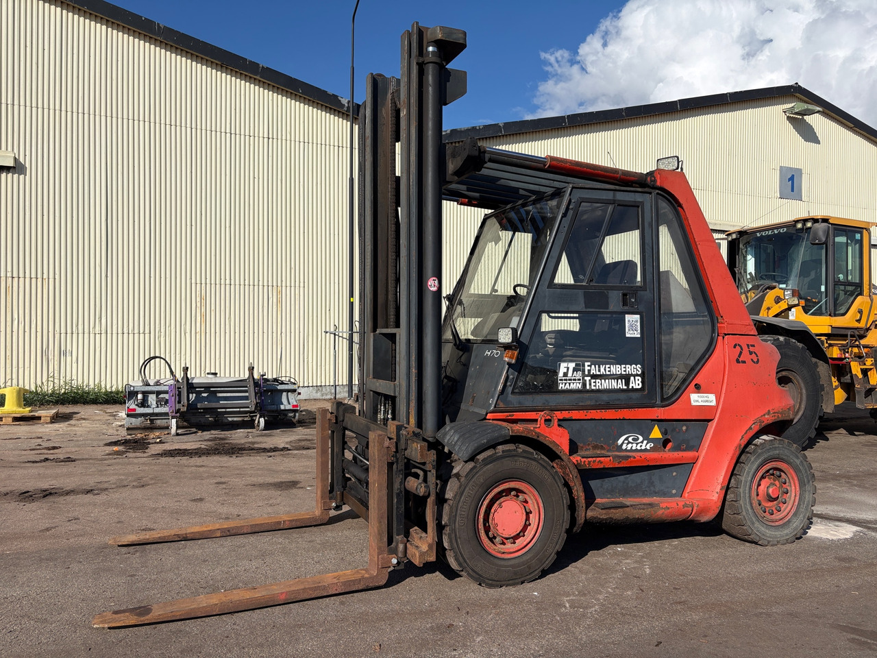 Linde H70D - ציוד לטיפול בחומרים: תמונה 1 Linde H70D - ציוד לטיפול בחומרים: תמונה 1