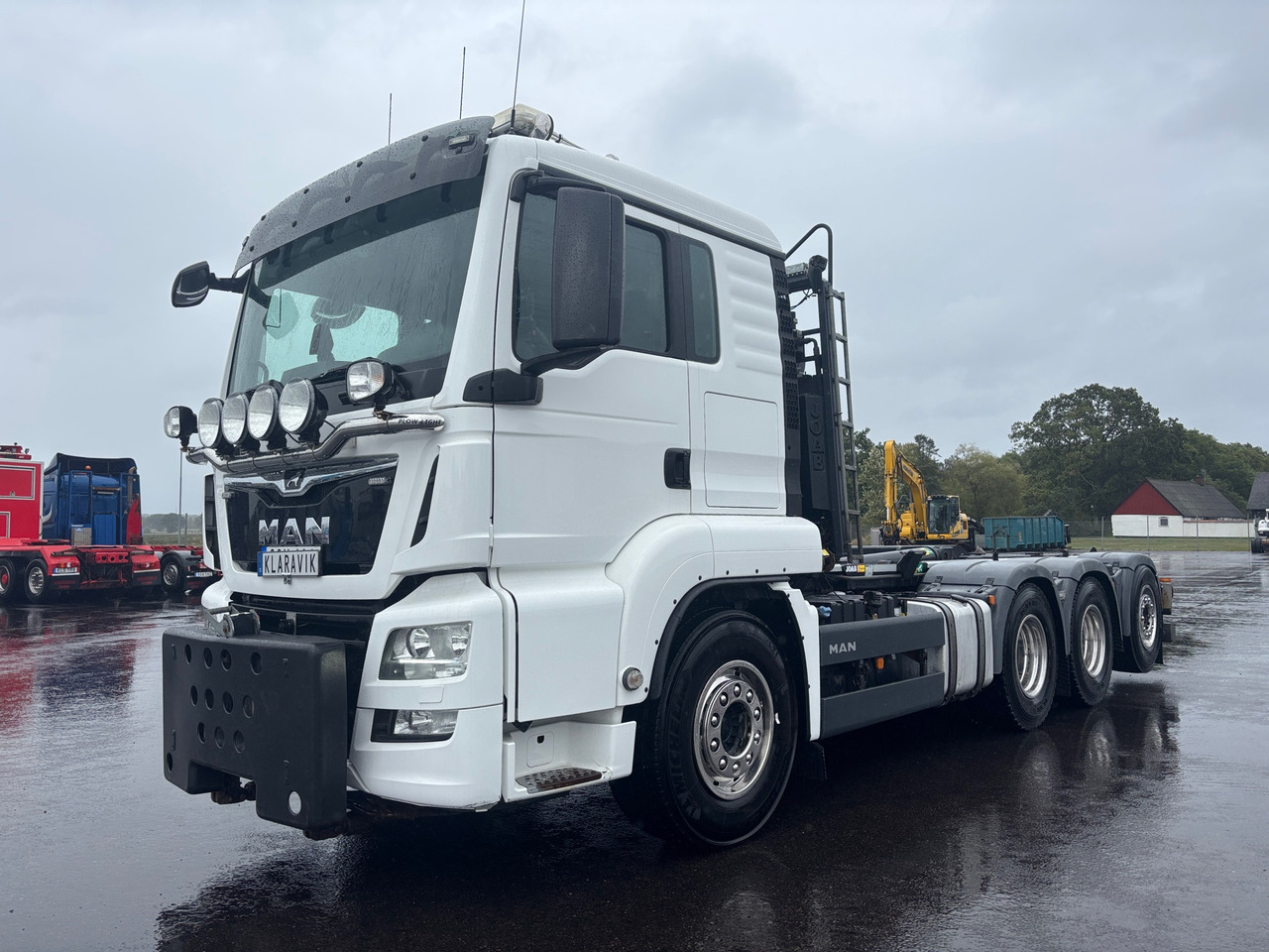 MAN TGS 35.500 8x4 - משאית הרמת וו: תמונה 1 MAN TGS 35.500 8x4 - משאית הרמת וו: תמונה 1
