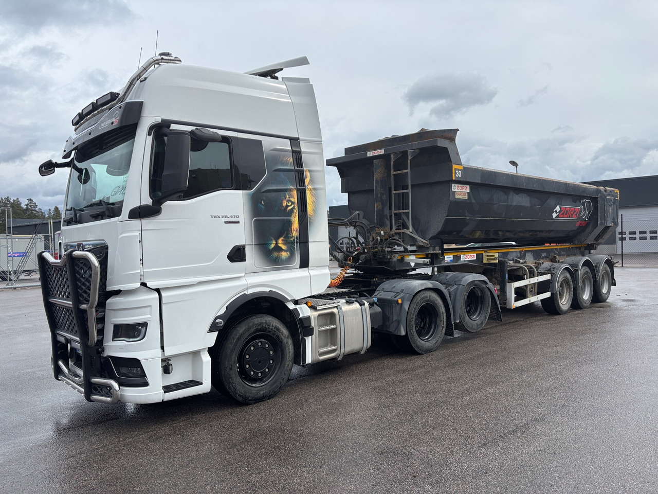 MAN TGX 28.4706X2 Individual - משאית הרמת וו: תמונה 1 MAN TGX 28.4706X2 Individual - משאית הרמת וו: תמונה 1