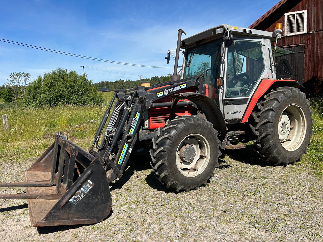 Massey Ferguson 3060 - טרקטור חקלאי: תמונה 1 Massey Ferguson 3060 - טרקטור חקלאי: תמונה 1