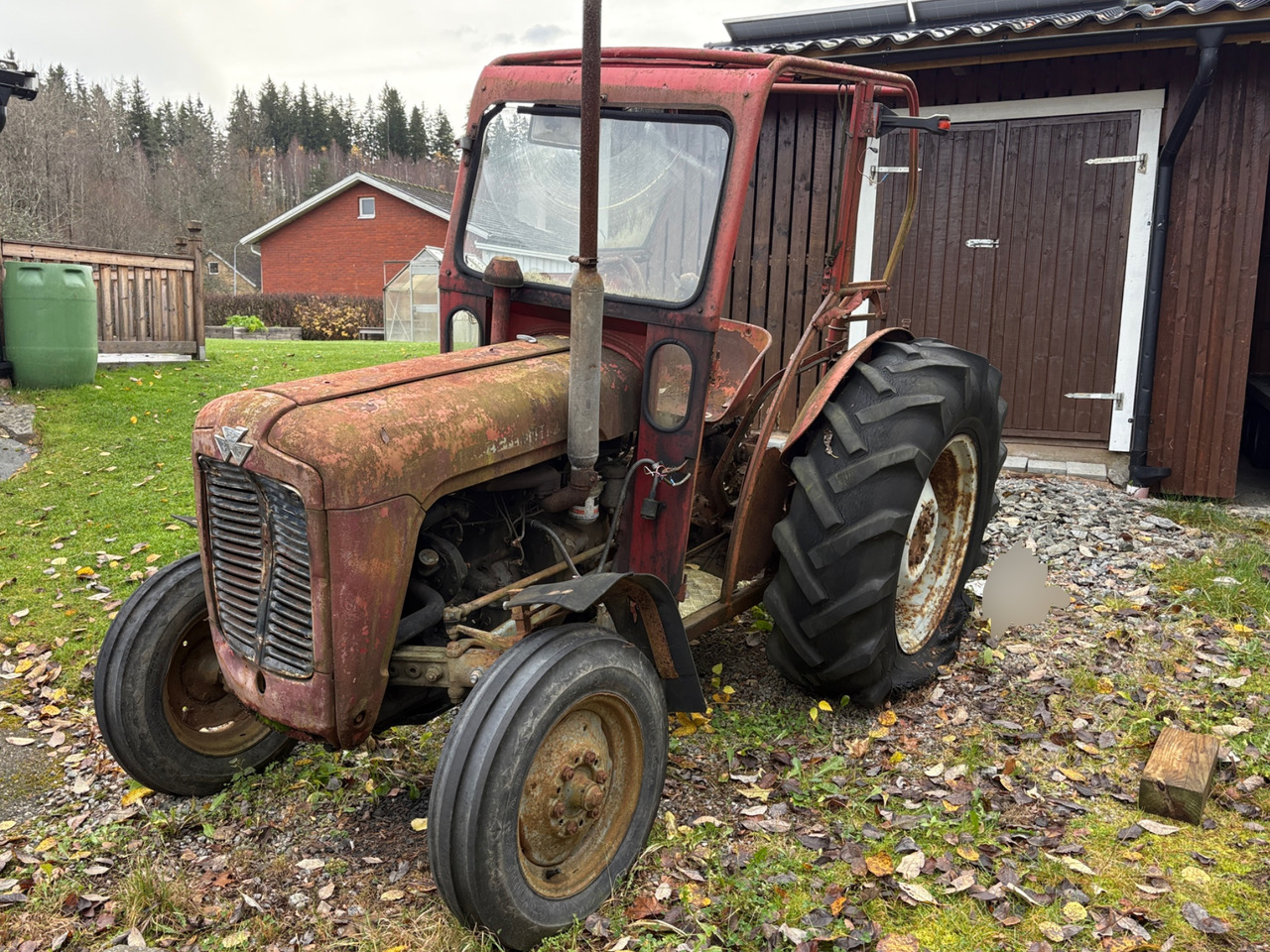 Massey Ferguson 35 - טרקטור חקלאי: תמונה 1 Massey Ferguson 35 - טרקטור חקלאי: תמונה 1