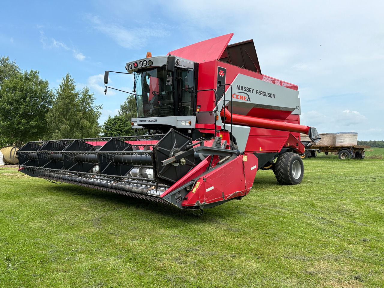 Massey Ferguson 7278 - מקצרת קומבינה: תמונה 1 Massey Ferguson 7278 - מקצרת קומבינה: תמונה 1