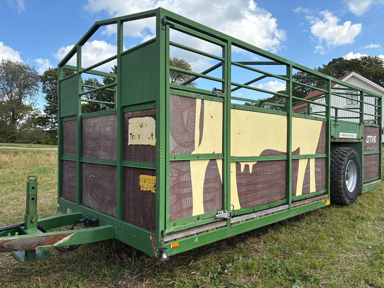 Mova DTV6 - קרון נגרר חקלאי: תמונה 1 Mova DTV6 - קרון נגרר חקלאי: תמונה 1