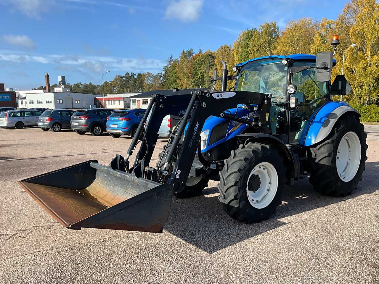 New Holland T5.85 - טרקטור חקלאי: תמונה 1 New Holland T5.85 - טרקטור חקלאי: תמונה 1