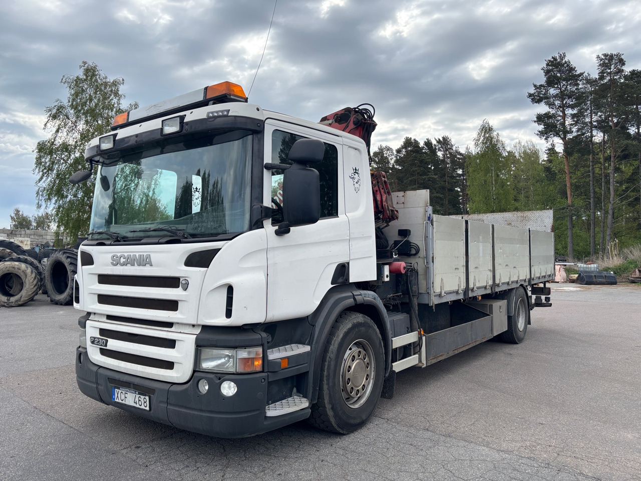 Scania P230 - משאית מנוף: תמונה 1 Scania P230 - משאית מנוף: תמונה 1