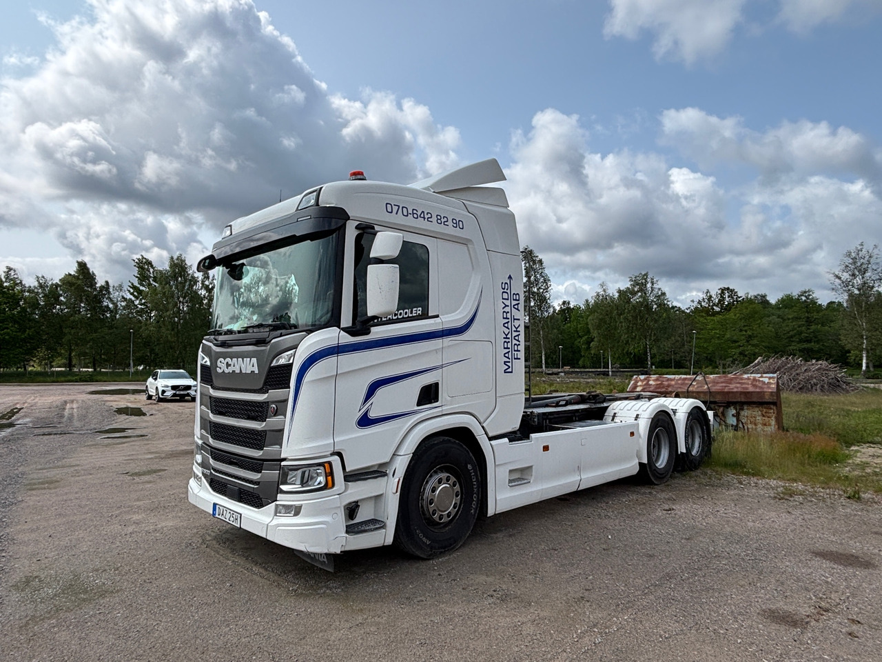 Scania R500B6X2NB - משאית הרמת וו: תמונה 1 Scania R500B6X2NB - משאית הרמת וו: תמונה 1