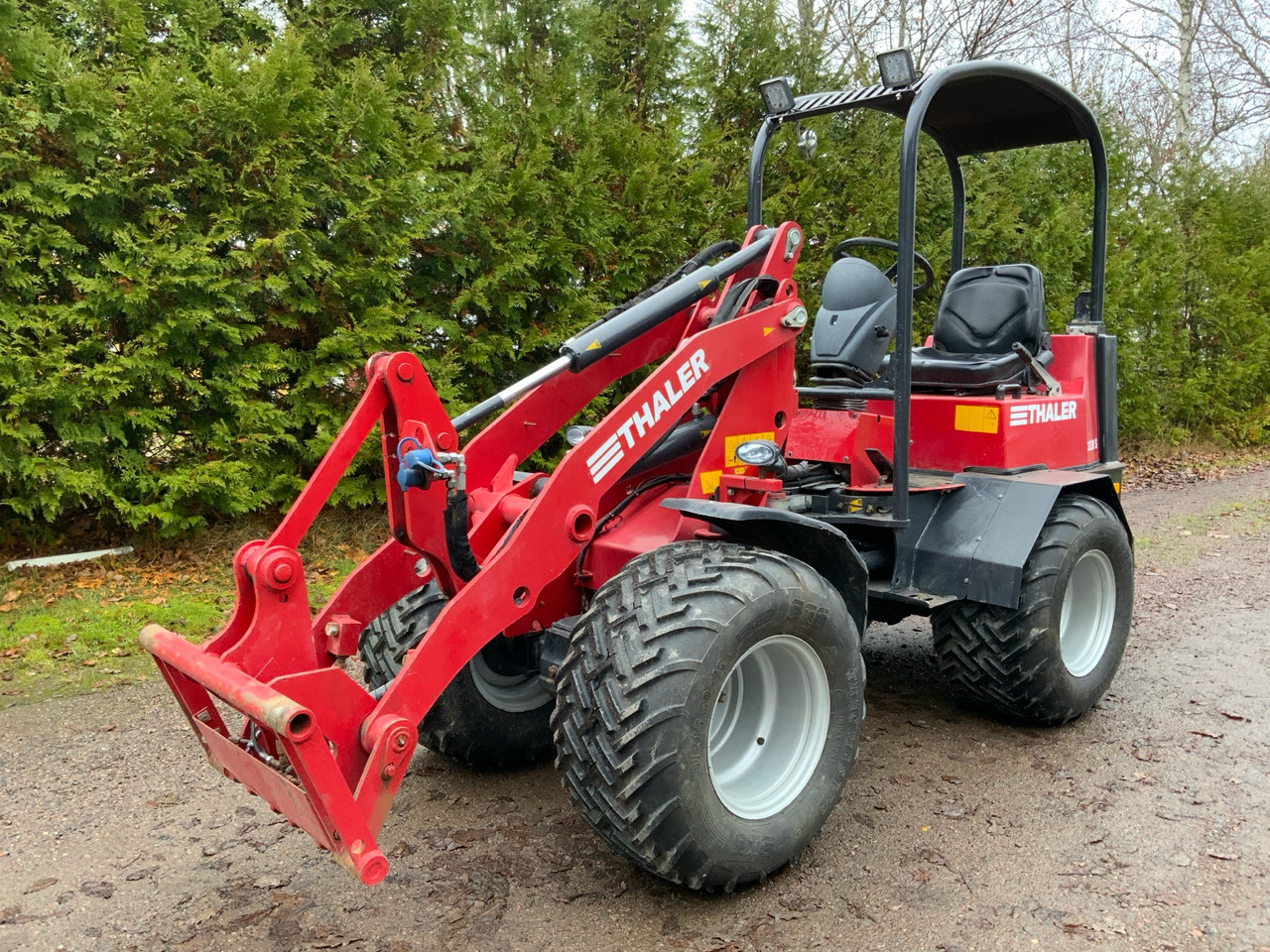 Thaler 2238 S - מעמיס גלגלים: תמונה 1 Thaler 2238 S - מעמיס גלגלים: תמונה 1