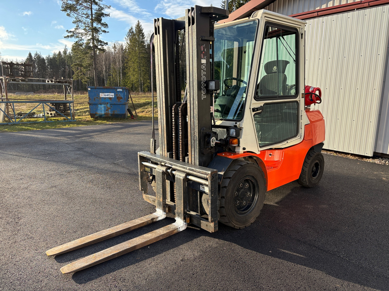 Toyota 7FGJF35 - ציוד לטיפול בחומרים: תמונה 1 Toyota 7FGJF35 - ציוד לטיפול בחומרים: תמונה 1