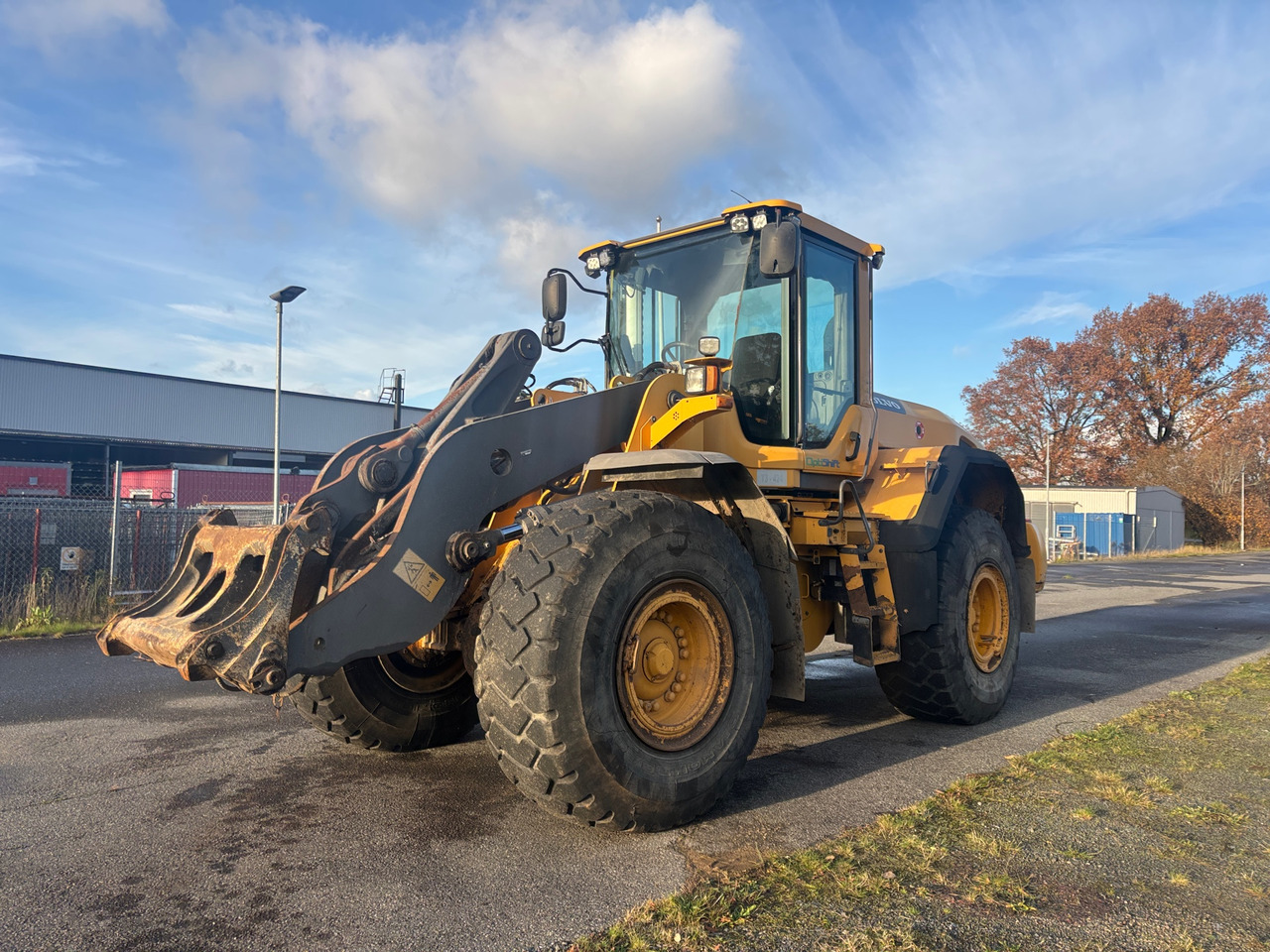 Volvo L110G - מעמיס גלגלים: תמונה 1 Volvo L110G - מעמיס גלגלים: תמונה 1